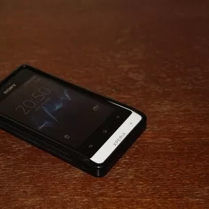 Продам мобильный телефон Sony Xperia GO (st27i)