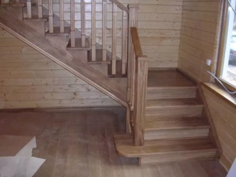 Недорогие готовые деревянные лестницы для дома,  коттеджа,  дачи. 8