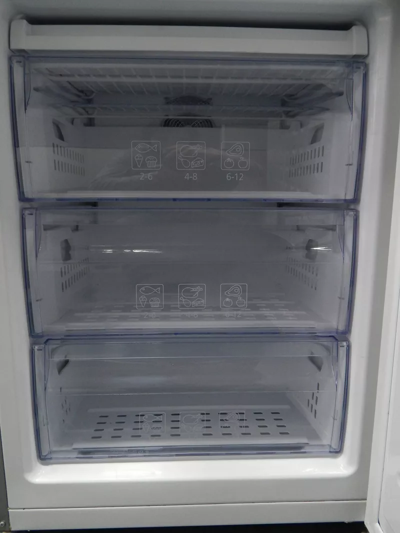 Холодильник BEKO CN 335220 4