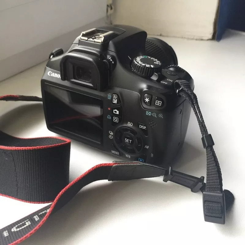 Canon EOS 1100D Kit 18-55mm 6