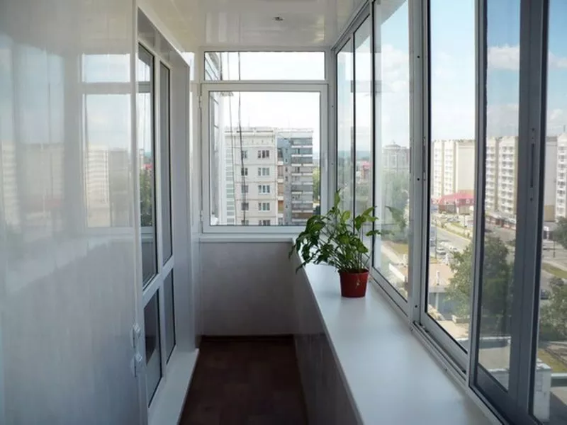Балконные рамы из ПВХ и алюминиевого профиля. 4