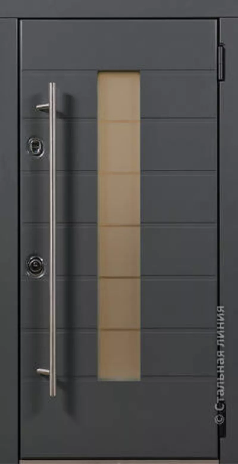Продам дверь входную для дома (стальная линия) правое открывание