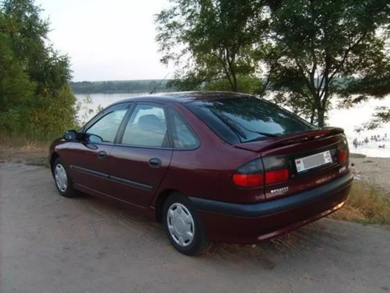 Продам автомобиль Рено-Лагуна,  1996 г.в.